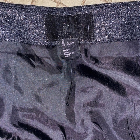 Shimmer Skirt by H&M so cool.Brand new no tags - Picture 2 of 4